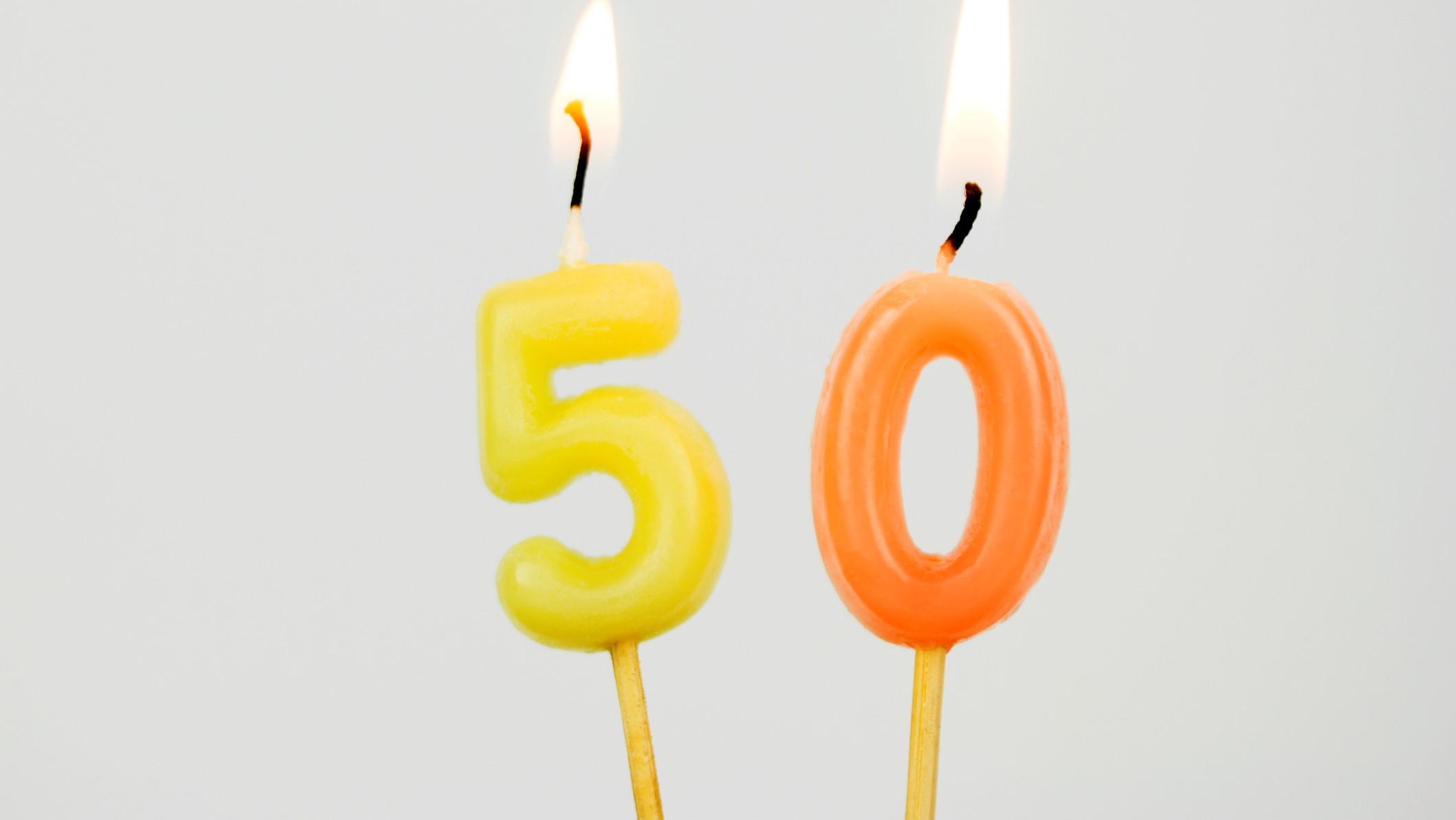 10 Ideas para celebrar los 50 años con tus amigos - Cadena Dial
