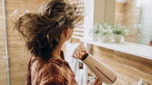 La conexión entre el colesterol y el cabello__ Getty