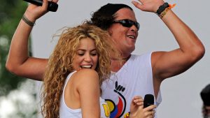 Shakira y Carlos Vives en 2008